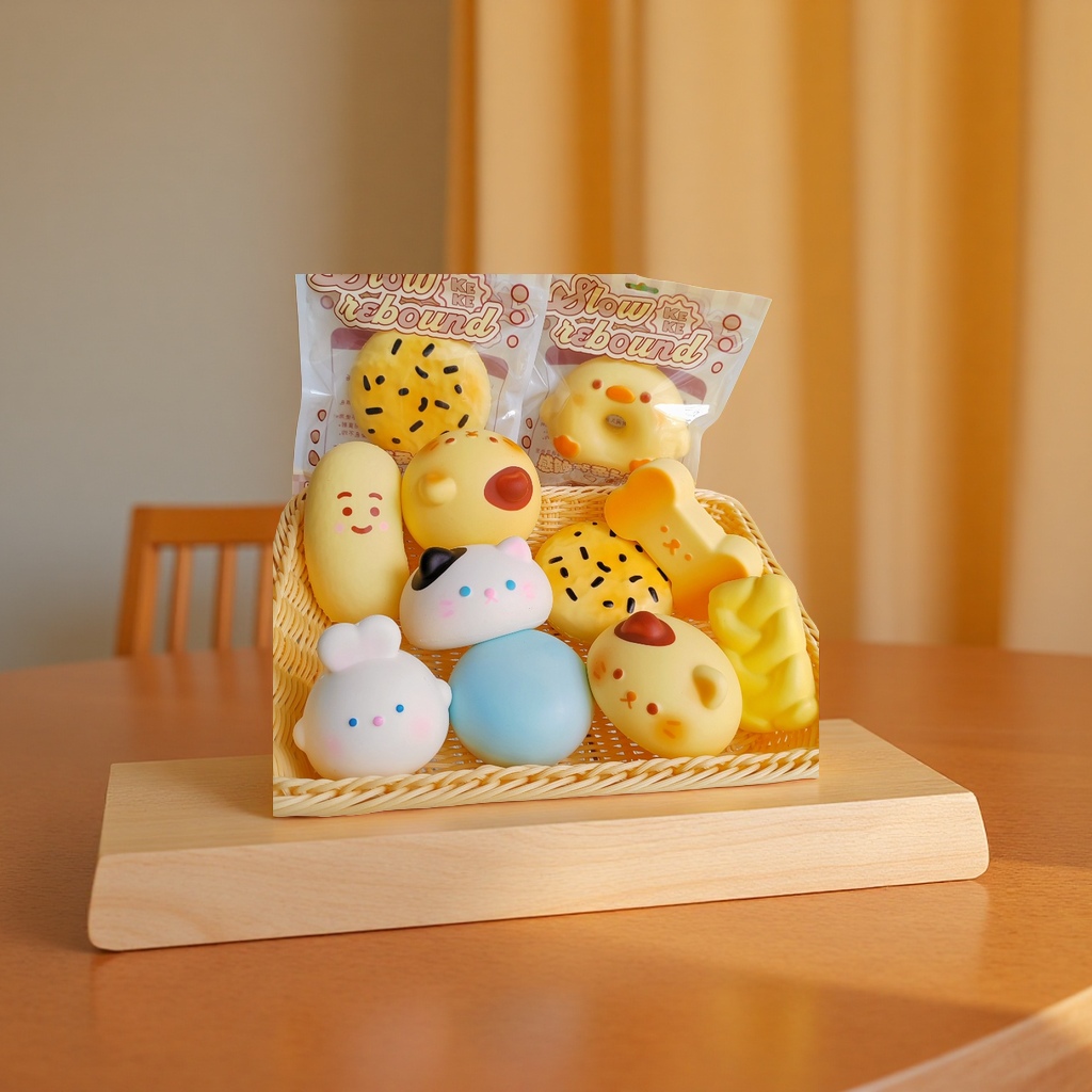 The slow-bouncing bread and toast toy that can be pinched by Internet celebrity is a fun and unique toy on Xiaohongshu for relieving muscle weakness and relaxation