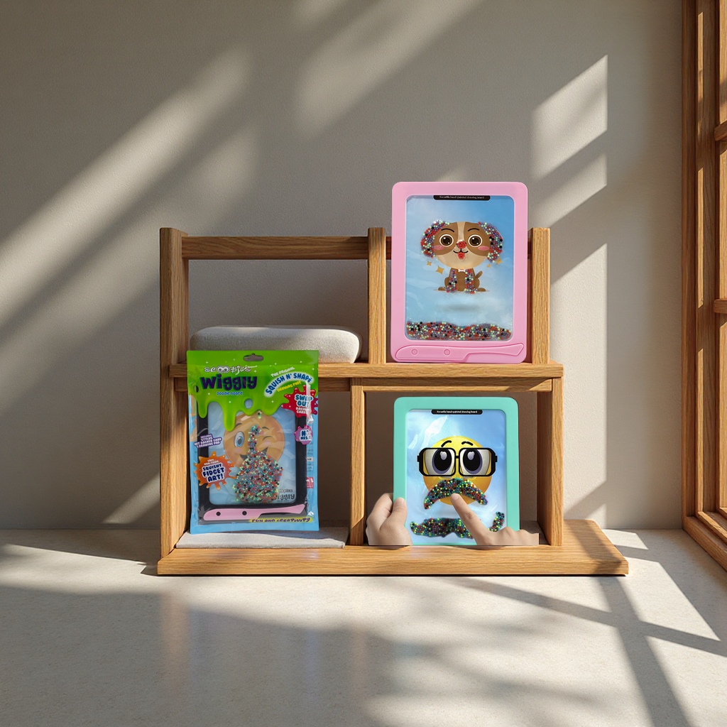 Cross-border new children's educational hand-drawn drawing board with a variety of colorful beads, environmentally friendly and freely switchable toy educational drawing board Application Scenario