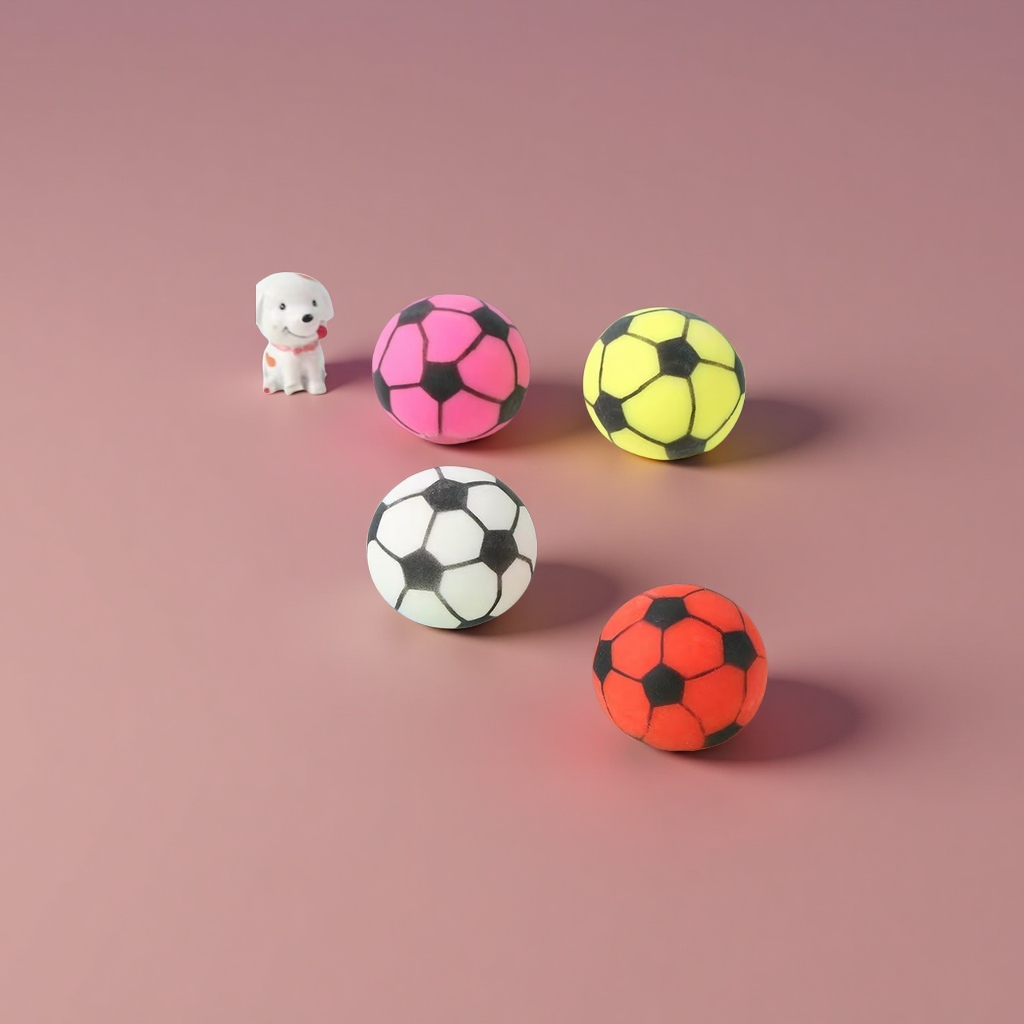 Football pinching fun stress-relieving toys, trendy and educational squeeze toys to relieve stress, suitable for both children and adults Application Scenario