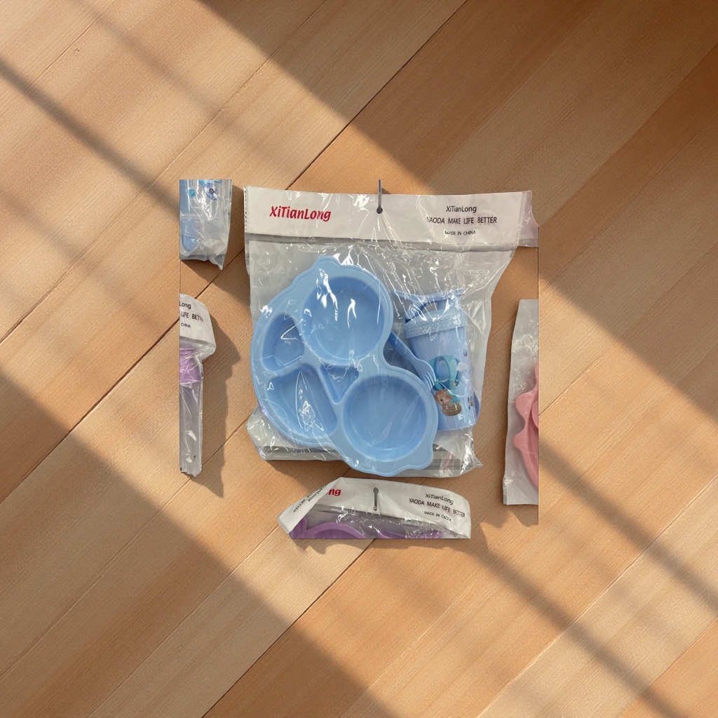 儿童餐盘水杯套装多彩防漏宝宝辅食餐具安全耐用幼儿餐具组合礼盒