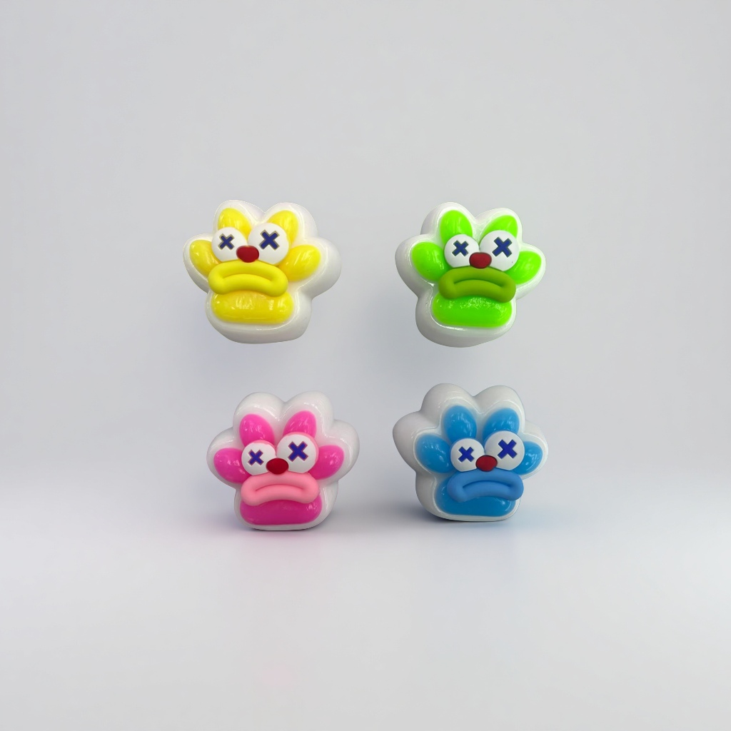 电动万向玩具/恐龙软硅胶贴片饰品/电动玩具/儿童圣诞节装扮服/扭蛋机细节图