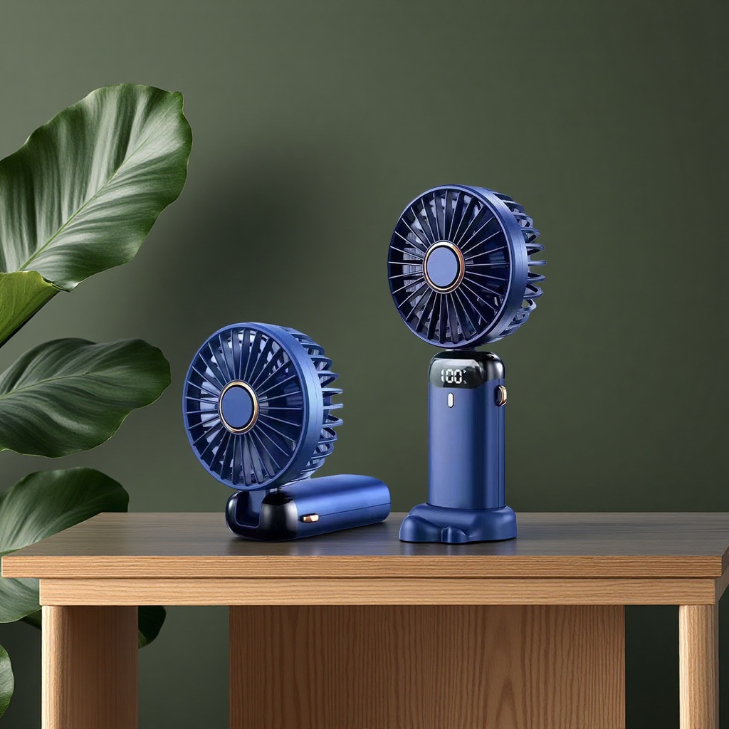 新款USB迷你手持风扇便携式折叠桌面充电制冷香薰小电风扇居家日用百货