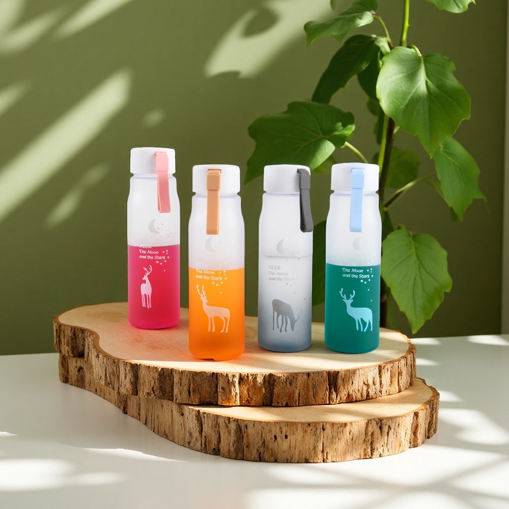 新款麋鹿提环塑料水杯学生情侣高颜值大容量户外便携随身杯日用百货