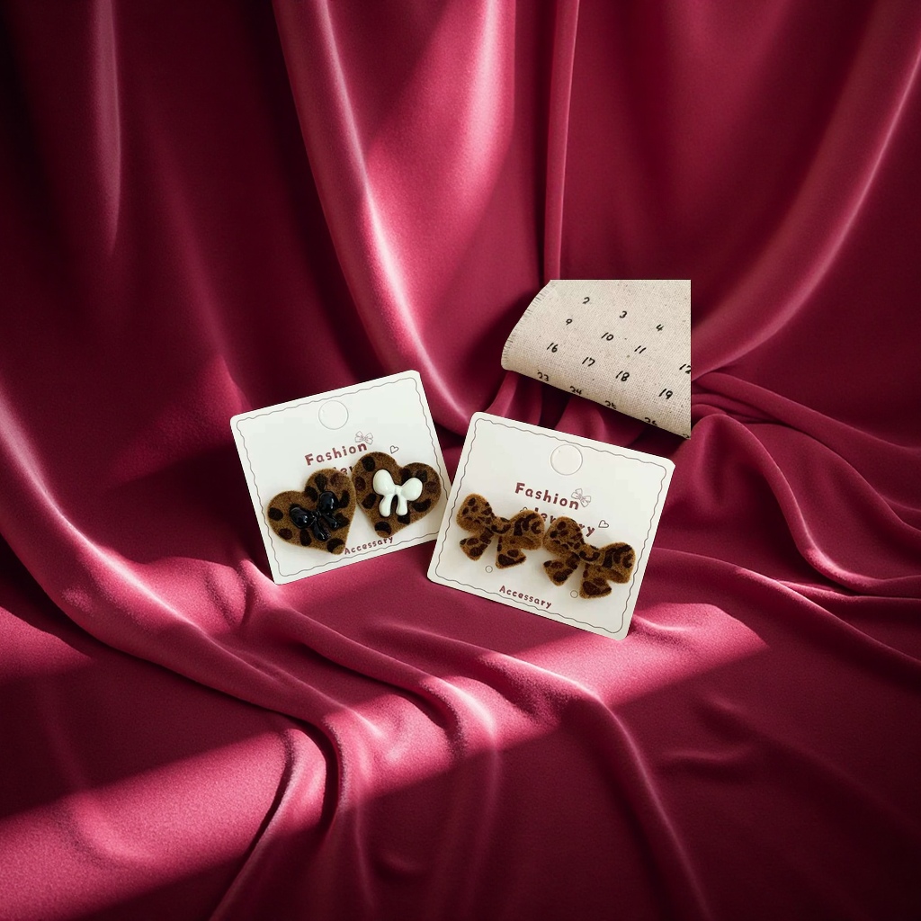 爱心豹纹植绒蝴蝶结装饰品 时尚可爱少女心配饰礼品创意百搭