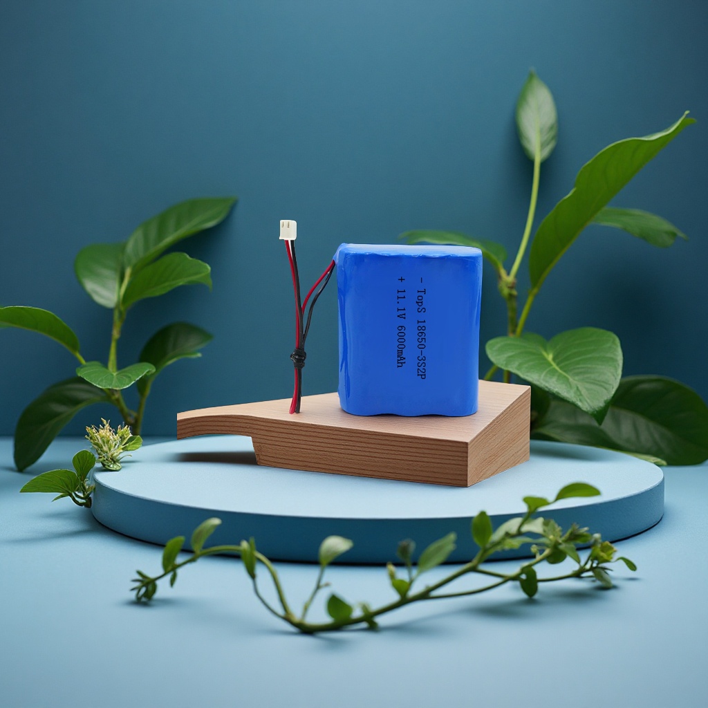 Nuevo producto 18650 batería de litio 6000mAh11.1V aspirador juicer herramienta de accionamiento accesorios de batería para múltiples usos