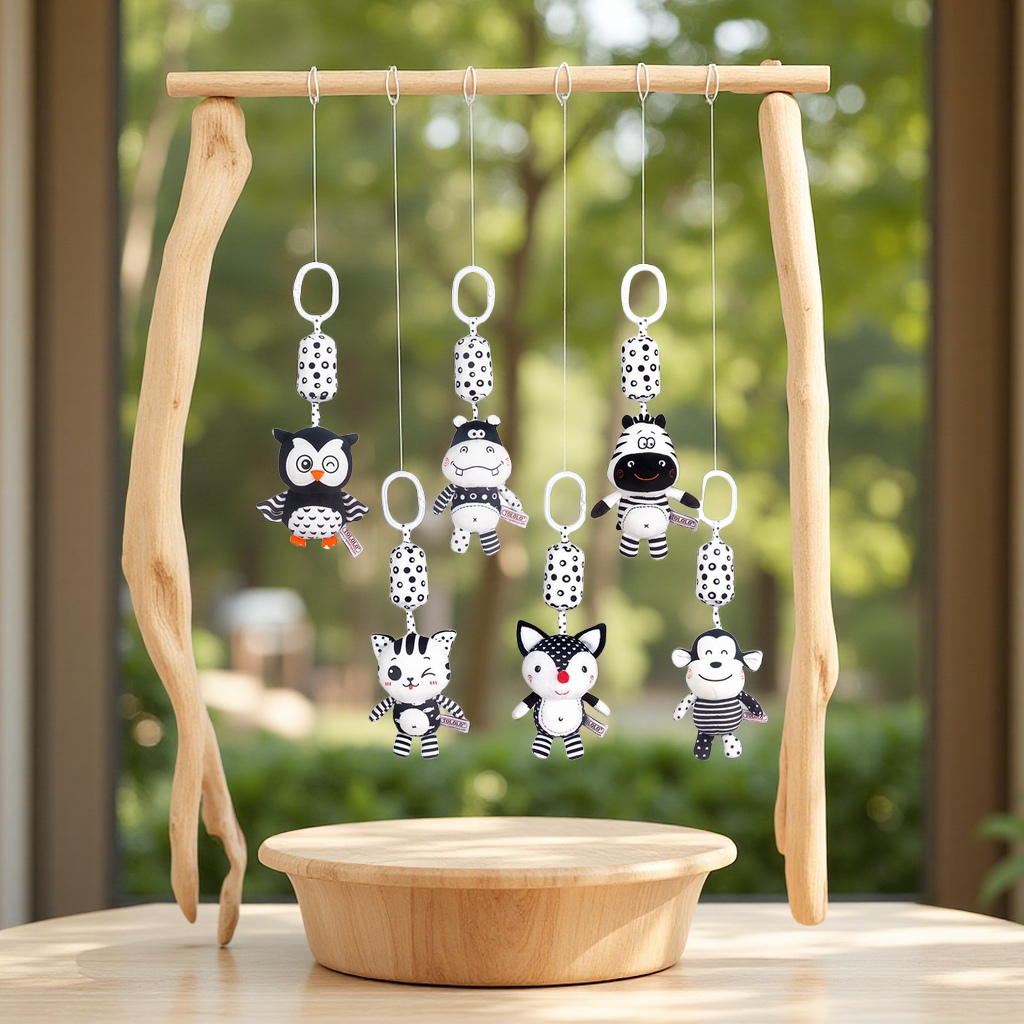 Black and White forest animal wind chime infant and toddler toy, 0-1 year old early education enlightenment hand-cranked pendant, soothing baby sensory training