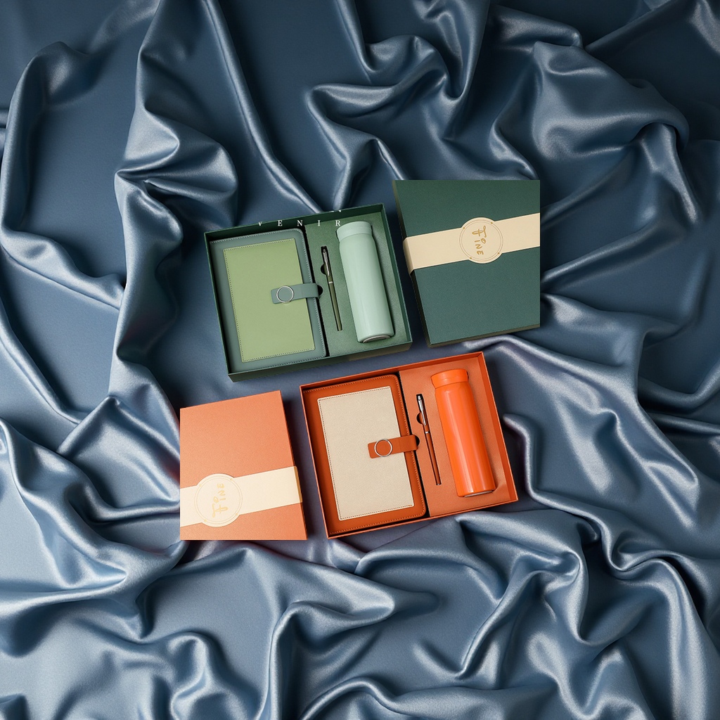 商务年会礼品套装高级感办公A5笔记本保温杯礼盒企业活动随手礼品工艺品商务礼品套装