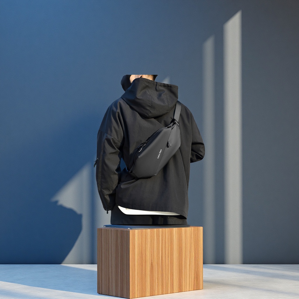 潮牌男士斜挎包轻便大容量运动休闲防水单肩包手机腰包男装夹克搭配