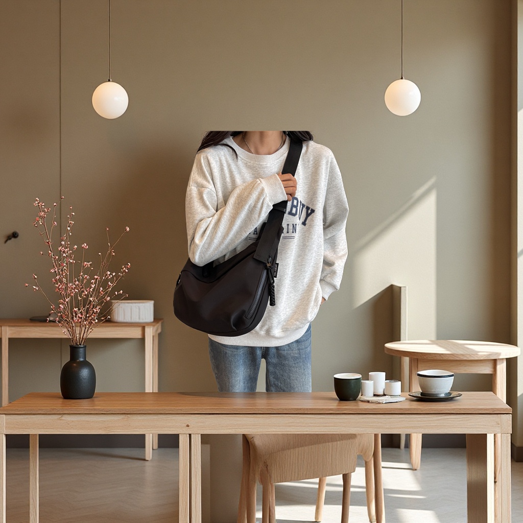 潮春新款大容量简约托特包女包单肩斜挎包时尚休闲箱包皮具男士包袋