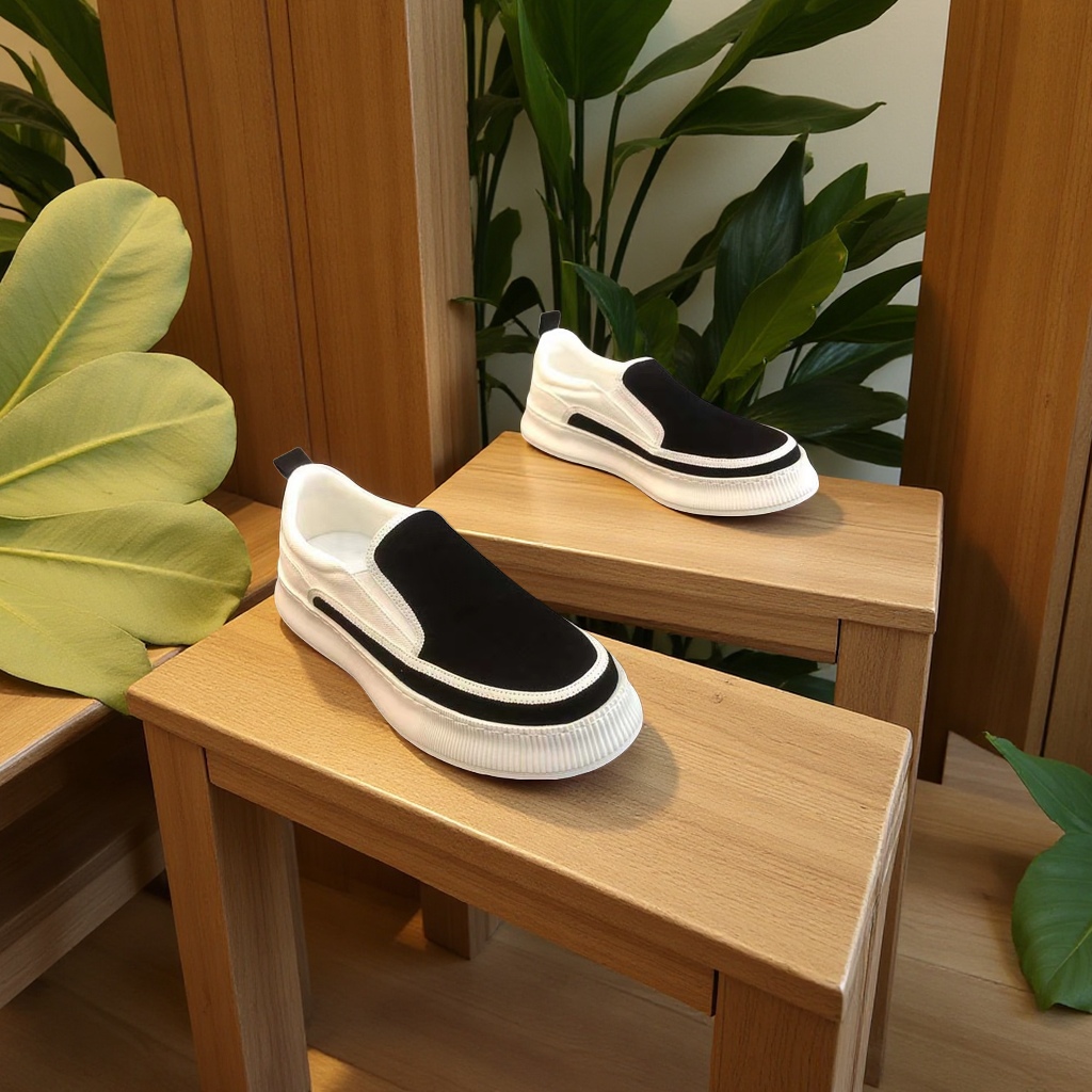 男鞋春季新款透气帆布鞋男士百搭厚底一脚蹬休闲平底潮鞋男款运动鞋