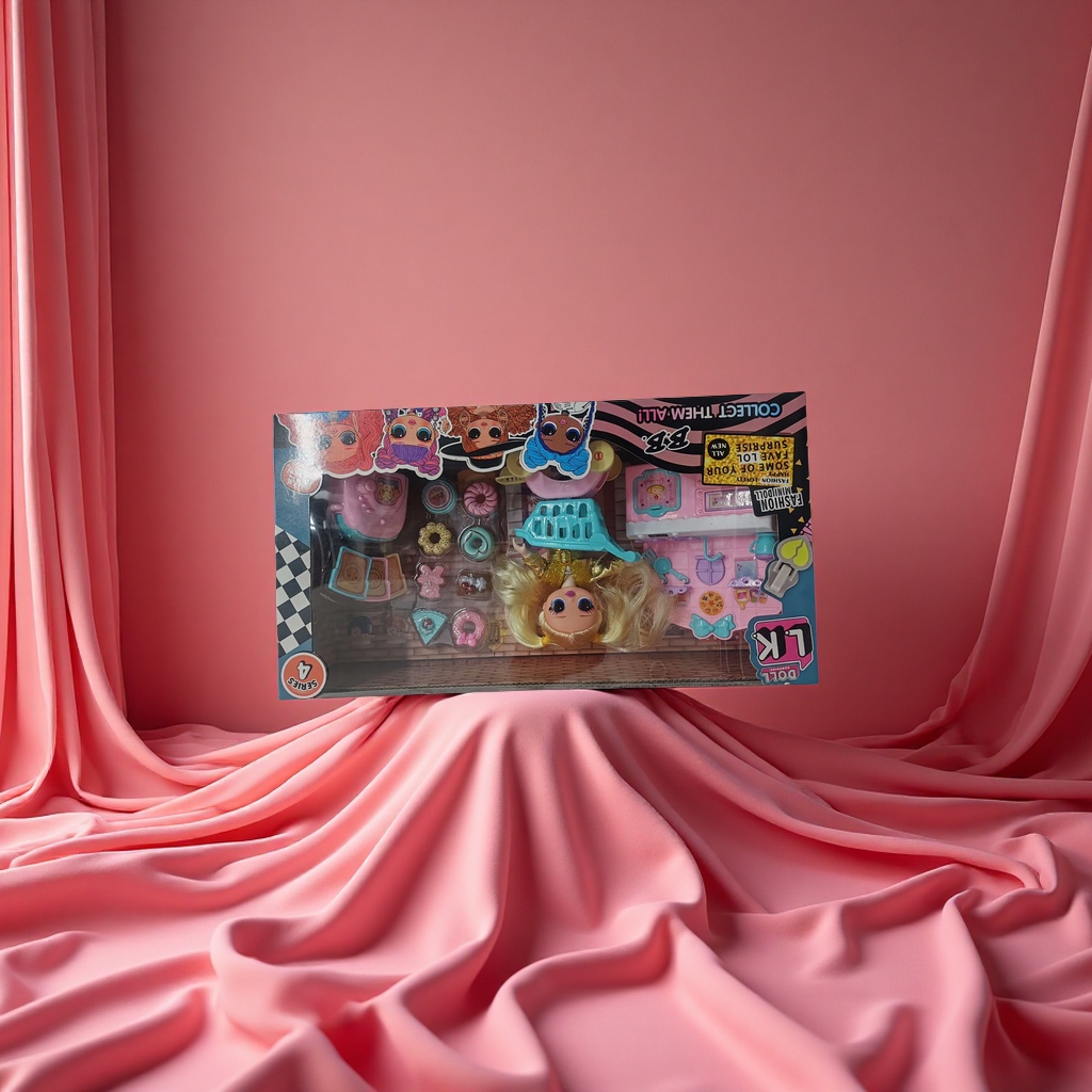 娃娃公仔实物图