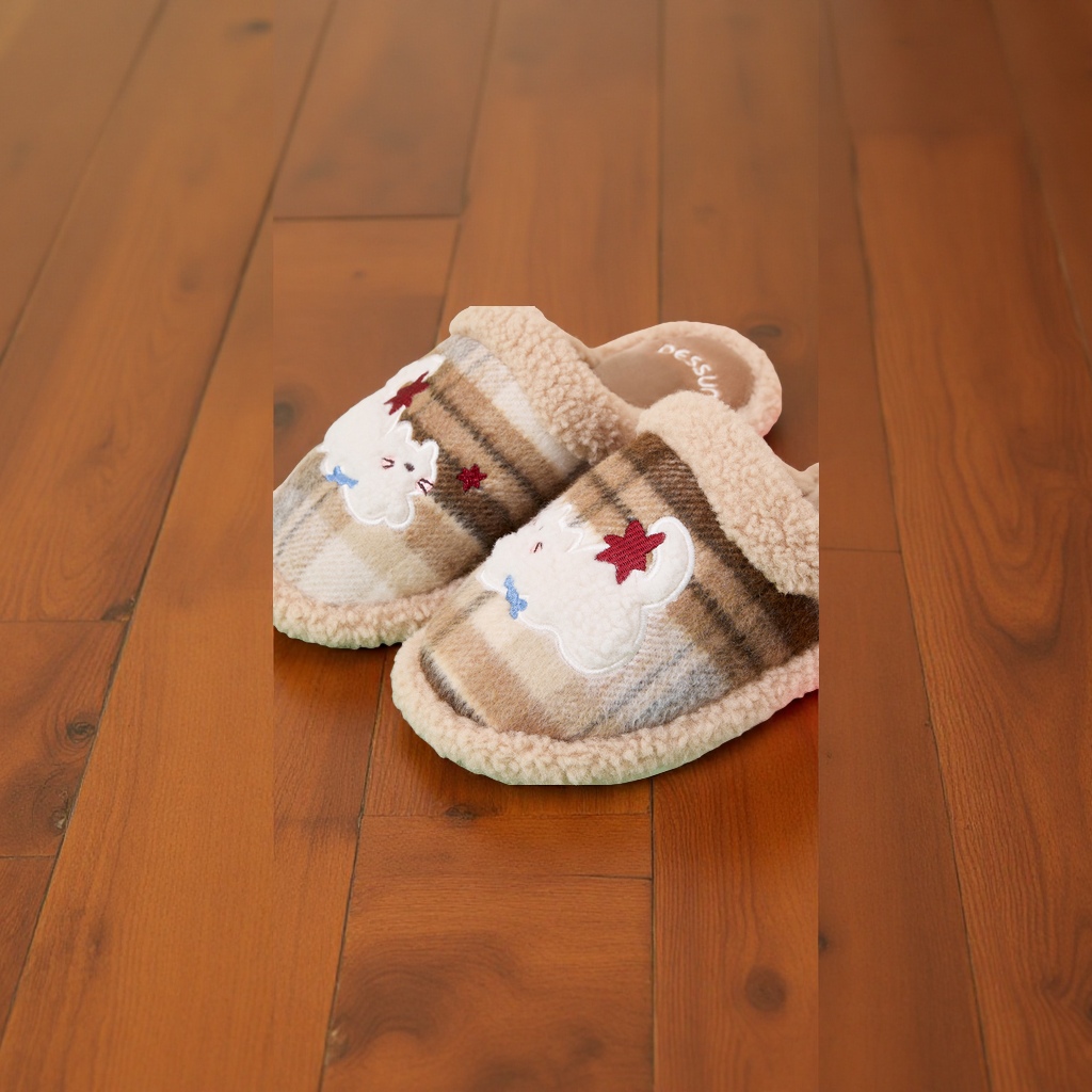 家居棉鞋实物图