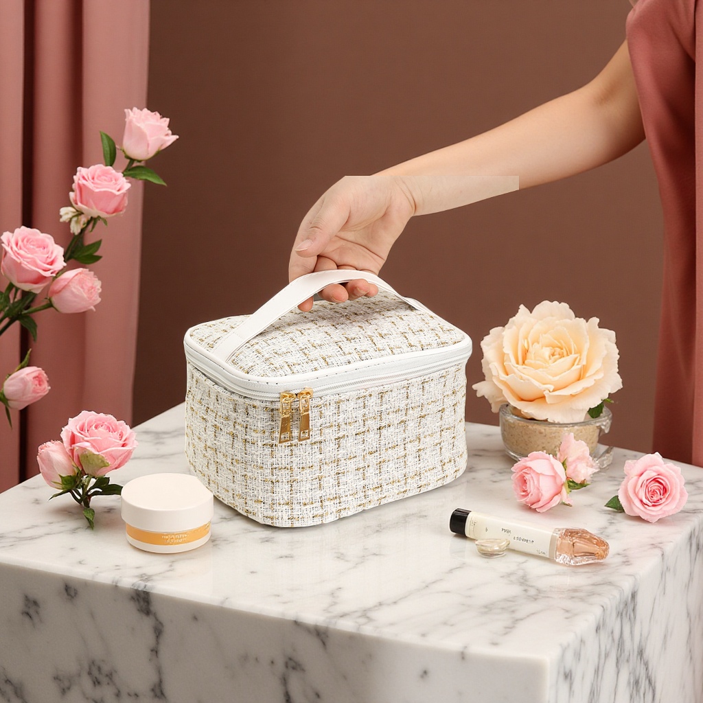 化妆包/化妆袋三件套/绗缝包/化妆包pu/网格化妆包产品图