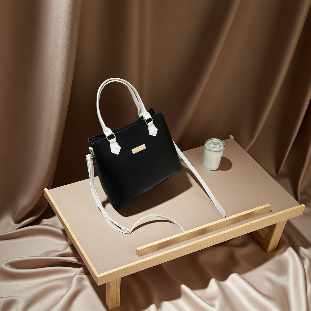 Guangzhou Korean-style handbag 2023 Niche design Women's crossbody bag, classic and fashionable double-layer single-shoulder bag, leather goods, men's bag, men's handbag Application Scenario