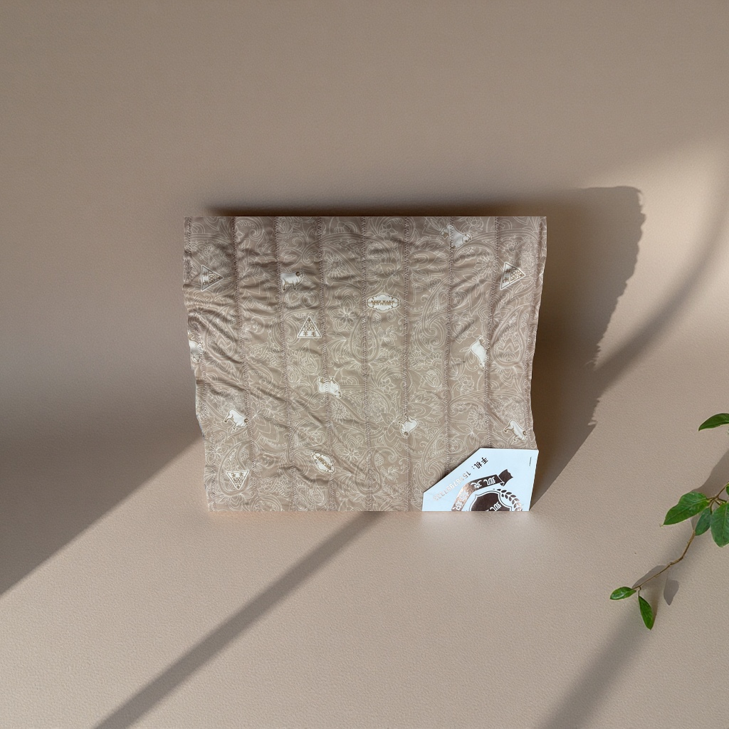 保暖上衣实物图