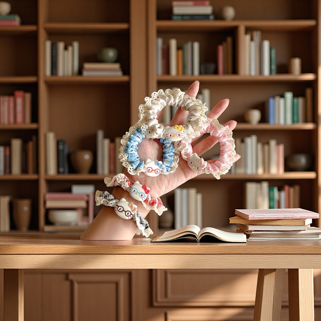 A variety of fashionable, simple and retro bracelets, bracelets, ropes and wristbands are available for female students and couples. There are also many gifts to choose from