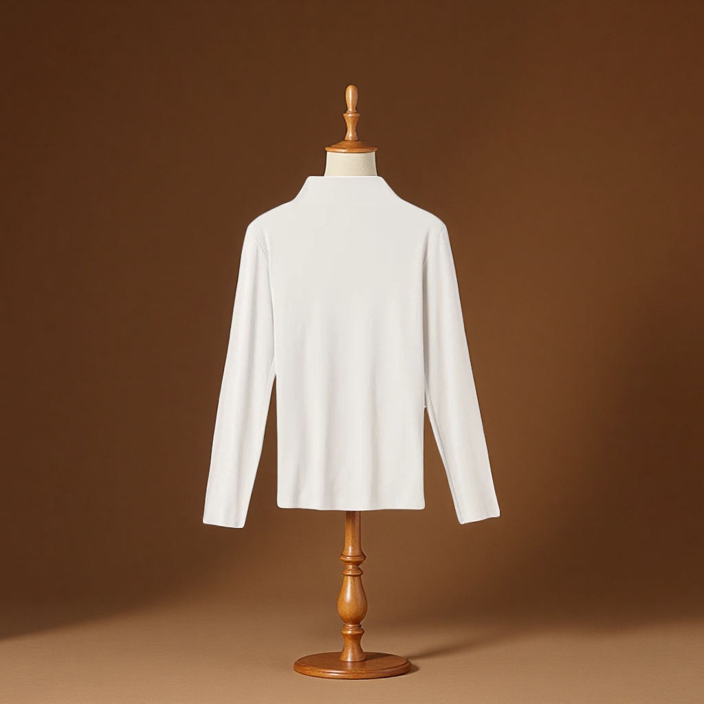 The new semi-high-neck base layer shirt for autumn and winter makes women look slimmer and warmer. It is a long-sleeved solid color made of German velvet and a versatile inner layer. It is a display prop Item Picture
