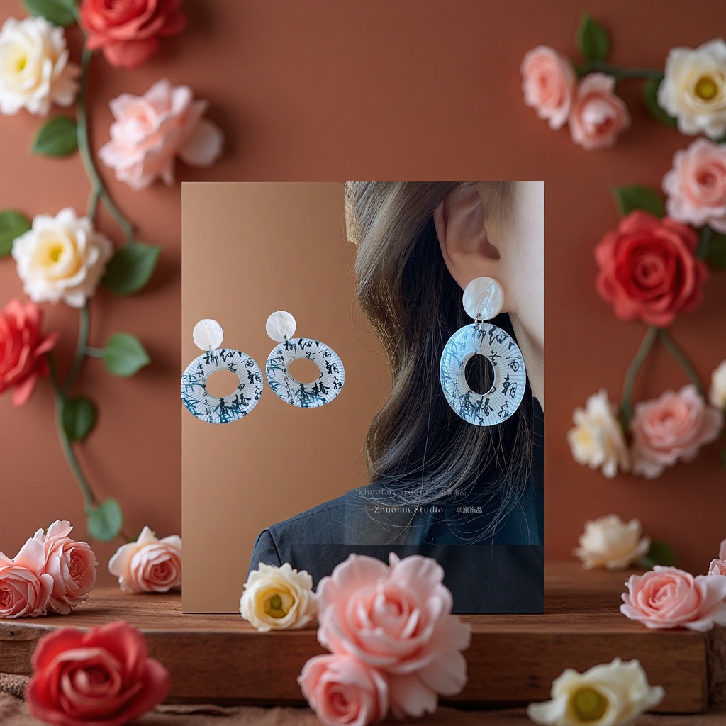 Crystal jewelry bracelets, necklaces, stud earrings, women's fashionable crystal jewelry gifts, simple and versatile accessories details Picture