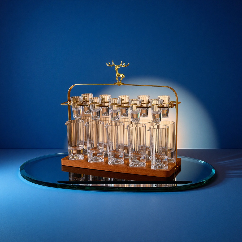 高档轻奢白酒杯酒具套装小巧弹杯家用分酒器茶壶整套日用百货整理用品