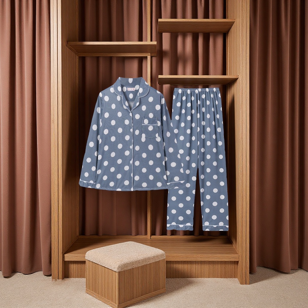 ins春秋季女款长袖波点可爱外贸跨境翻领卡通牛奶丝家居四件套