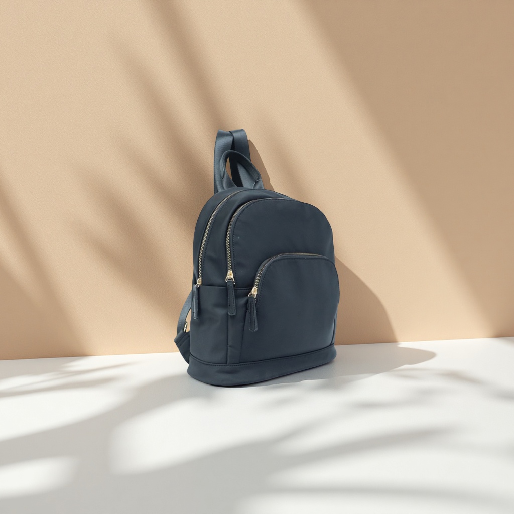 黑色尼龙背包多功能女士通勤包时尚休闲大容量学生书包男女款潮流简约风格背包双肩包背包