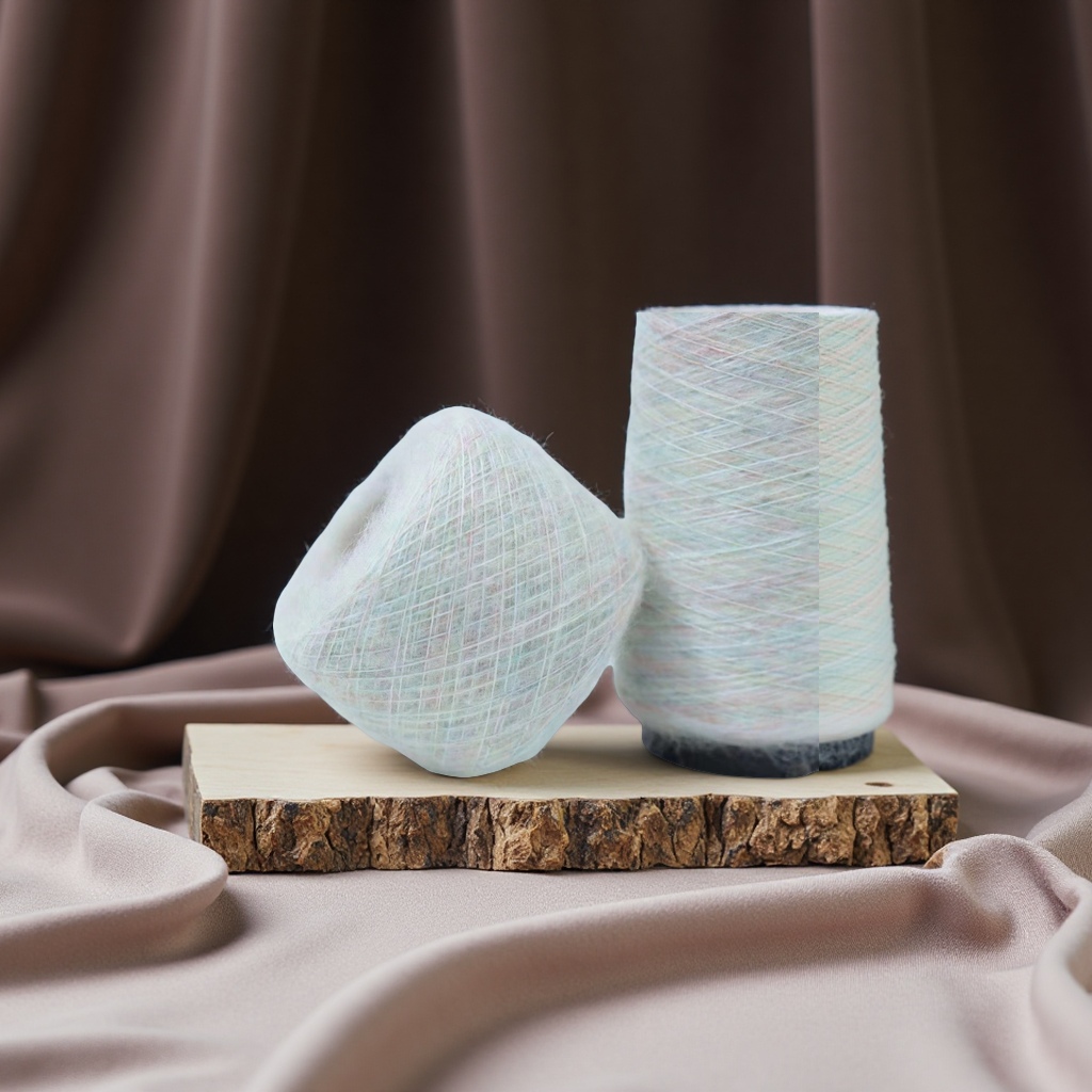 燊盛纺织14支仿牛绒弹力拉毛纱花式纱70腈纶27涤纶3氨纶适用皮革纱线