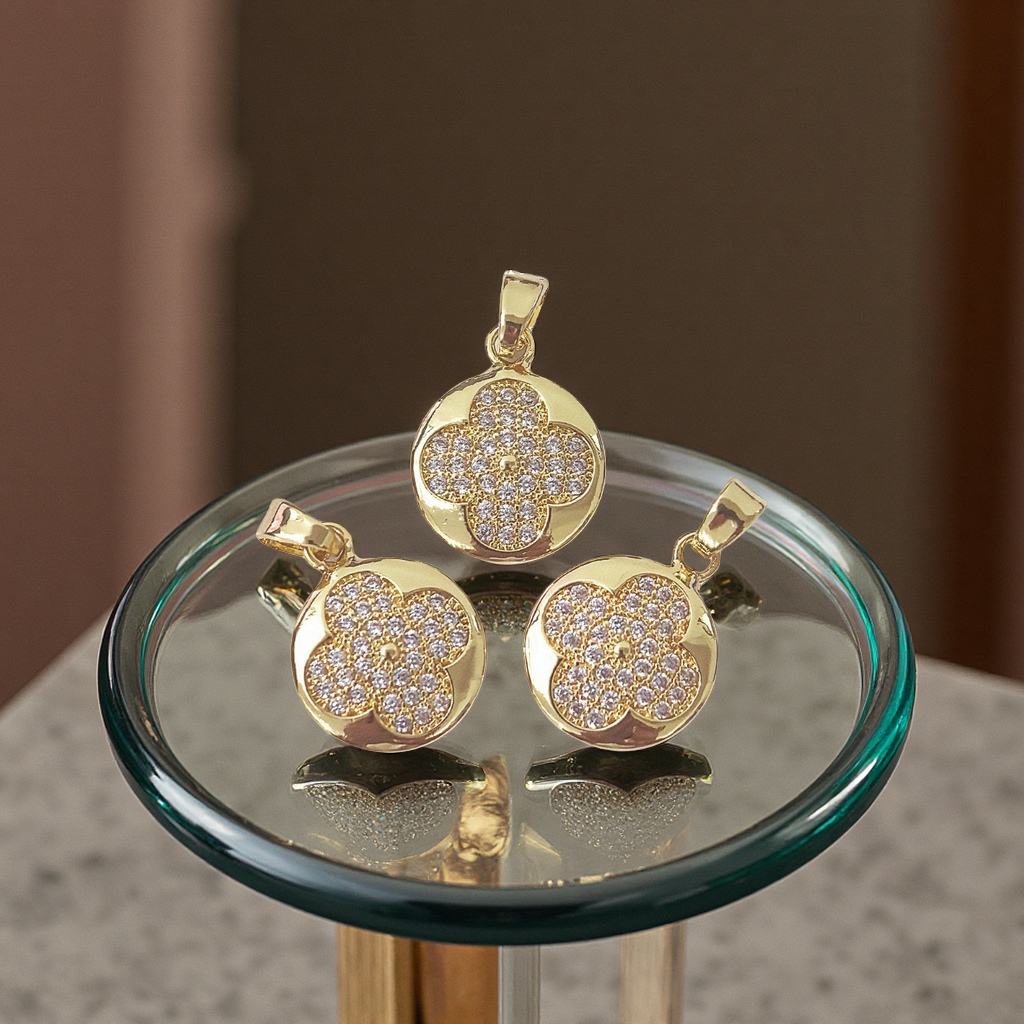 European and American style simple and elegant, slightly inlaid zircon round flower stud pendant, DIY copper-plated 18K color retention accessory necklace