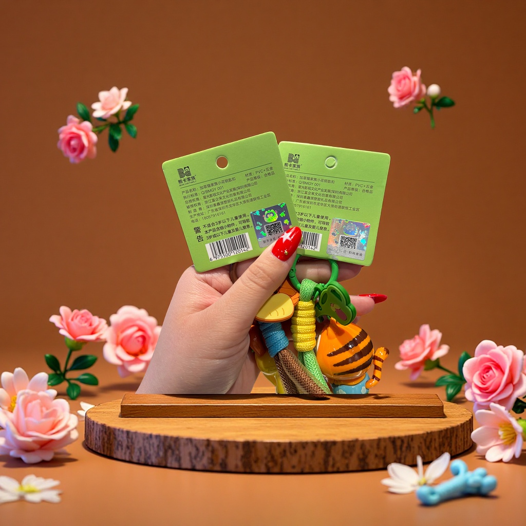 Wholesale of genuine Garfield Bee Flower series keychains, couple cute schoolbags, pendants and plush fabric figurines from Fuqilai Application Scenario