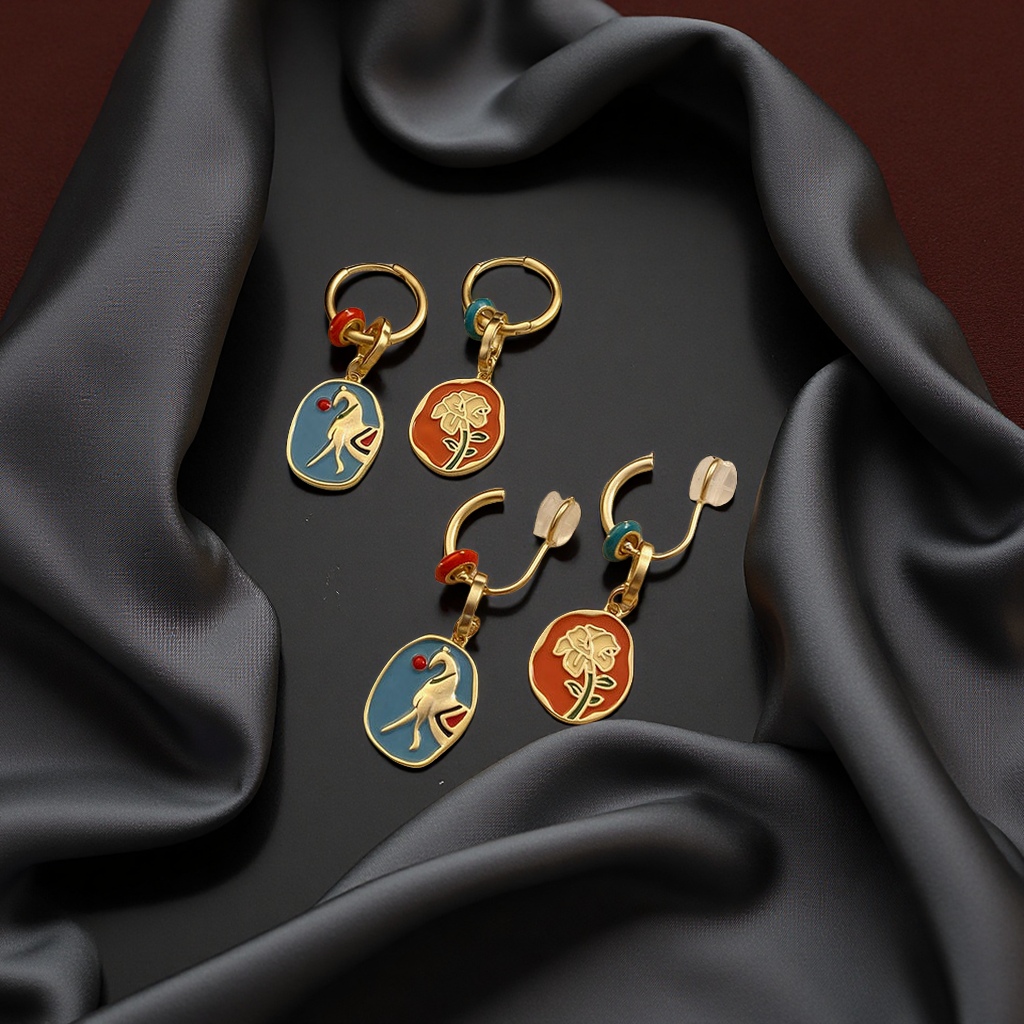 新中式双面珐琅耳夹高级感小众轻奢金边花朵马形耳饰百搭精致耳环