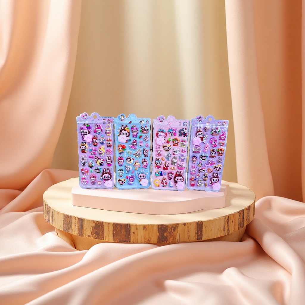 Play with solid wood handicrafts. The natural material has a fine texture and exquisite craftsmanship. There are many collectibles, ornaments, gifts and promotional items to choose from details Picture