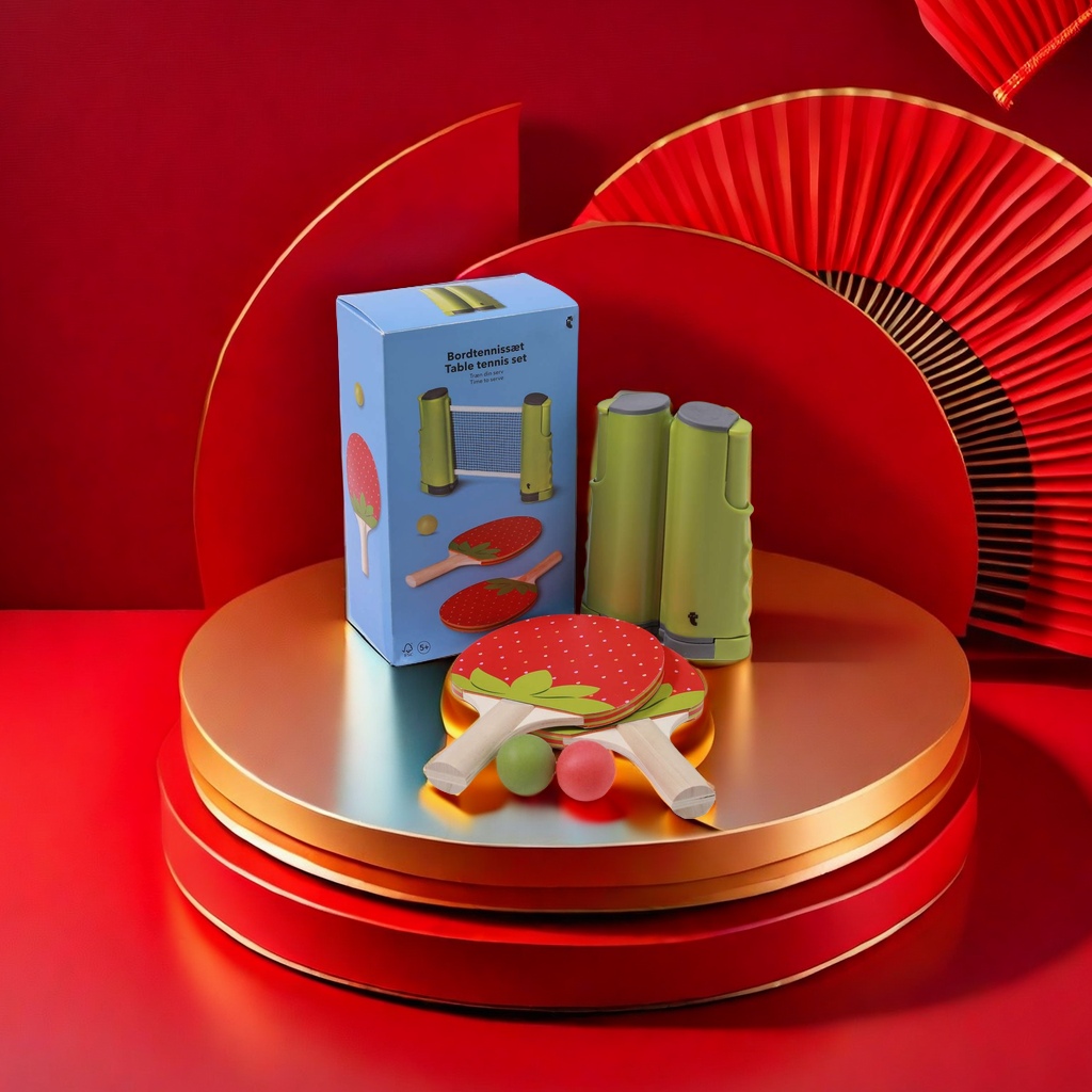 The cute strawberry-patterned set is durable and made of poplar wood Application Scenario