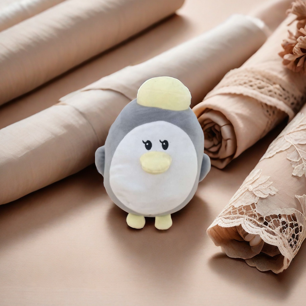 Cartoon pillows, cute penguin pillows, direct sales from the manufacturer