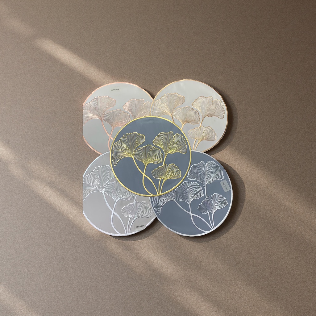 2026 New hollowed-out placemats, anti-slip and heat-resistant round placemats, household kitchenware Application Scenario