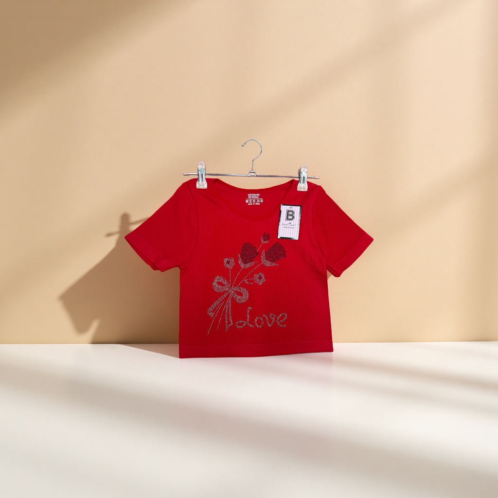 A new summer top for women, this refreshing short-sleeved shirt is breathable, sweat-absorbent, comfortable and casual. The vest is short and sexy for women Specification image