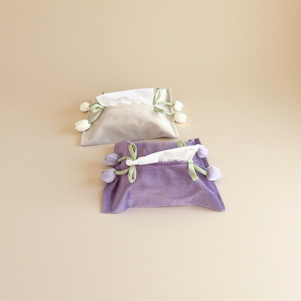 A foldable, waterproof and moisture-proof large-capacity household tissue storage bag Application Scenario