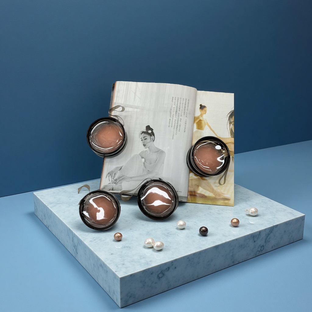 Silicone latex stickers are invisible, traceless, anti-glare, anti-latex stickers, breathable, anti-protrusion chest stickers, and waterproof latex stickers Application Scenario