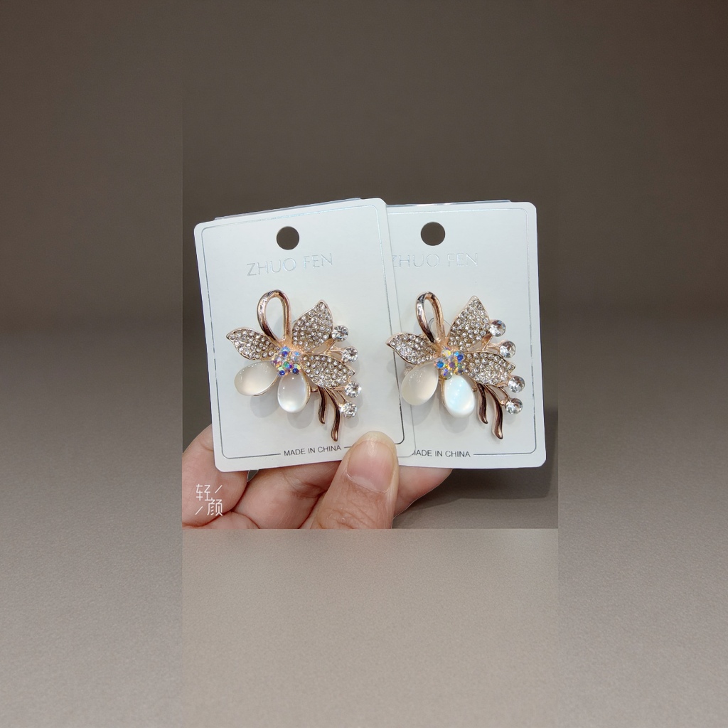 Alloy exquisite brooch, fashionable accessory, simple design, personalized accessory, metal brooch