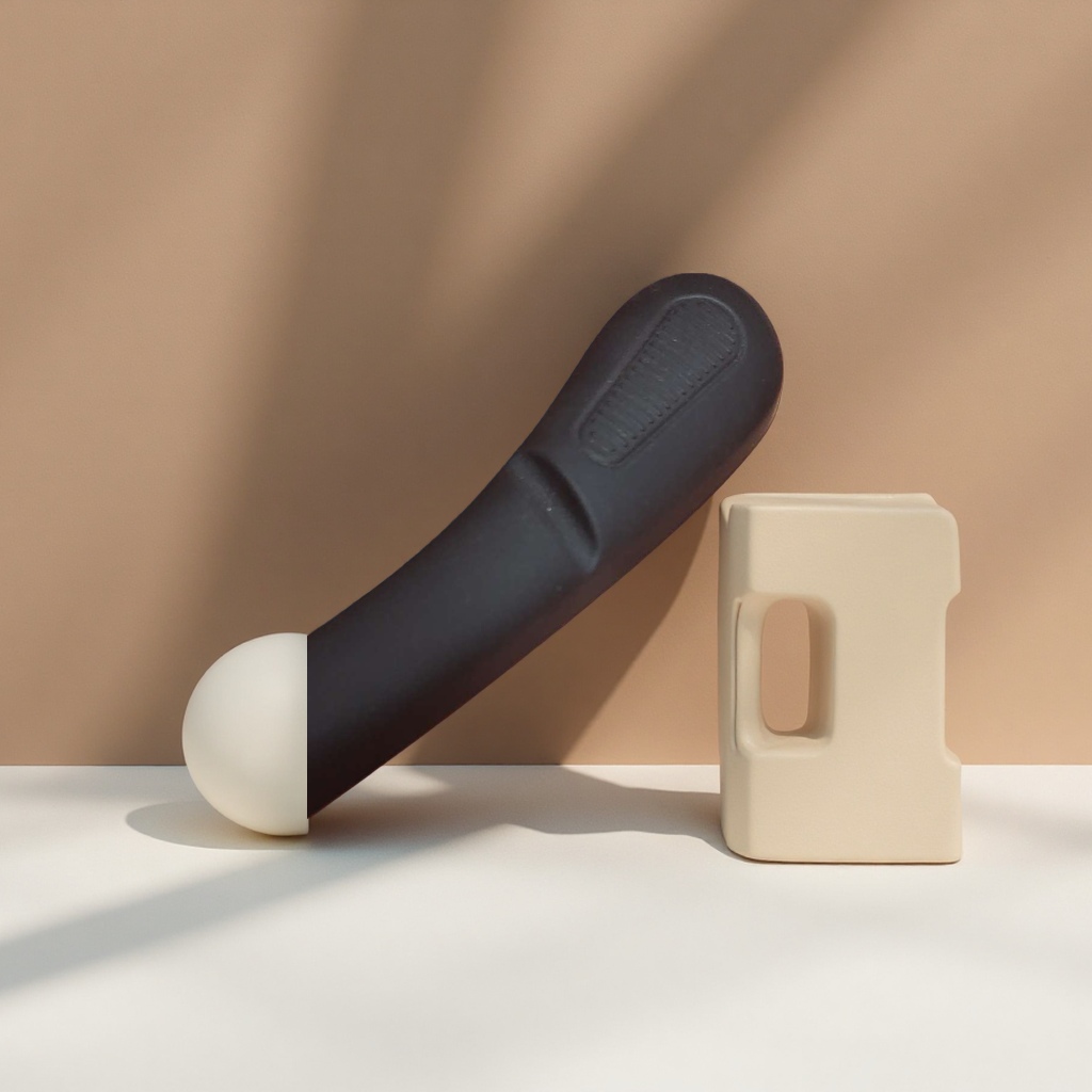 手感漆衣架细节图