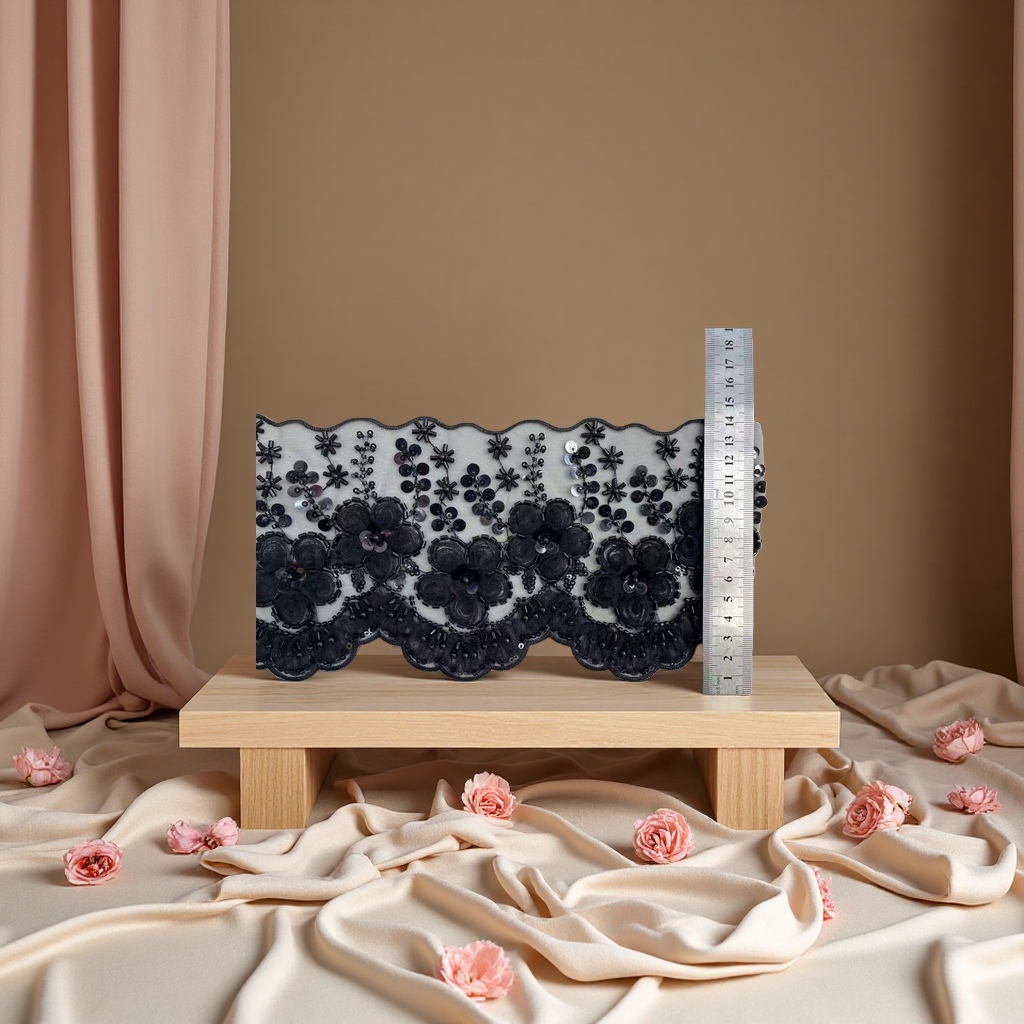 花边白底实物图