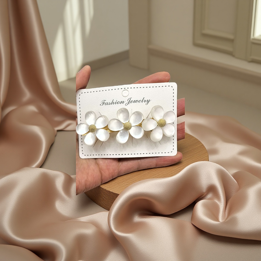 Flower hair clips, creative hair accessories, Korean style fashionable hair clips for women, cute hair clips, hair bands, hair accessories for women Specification image