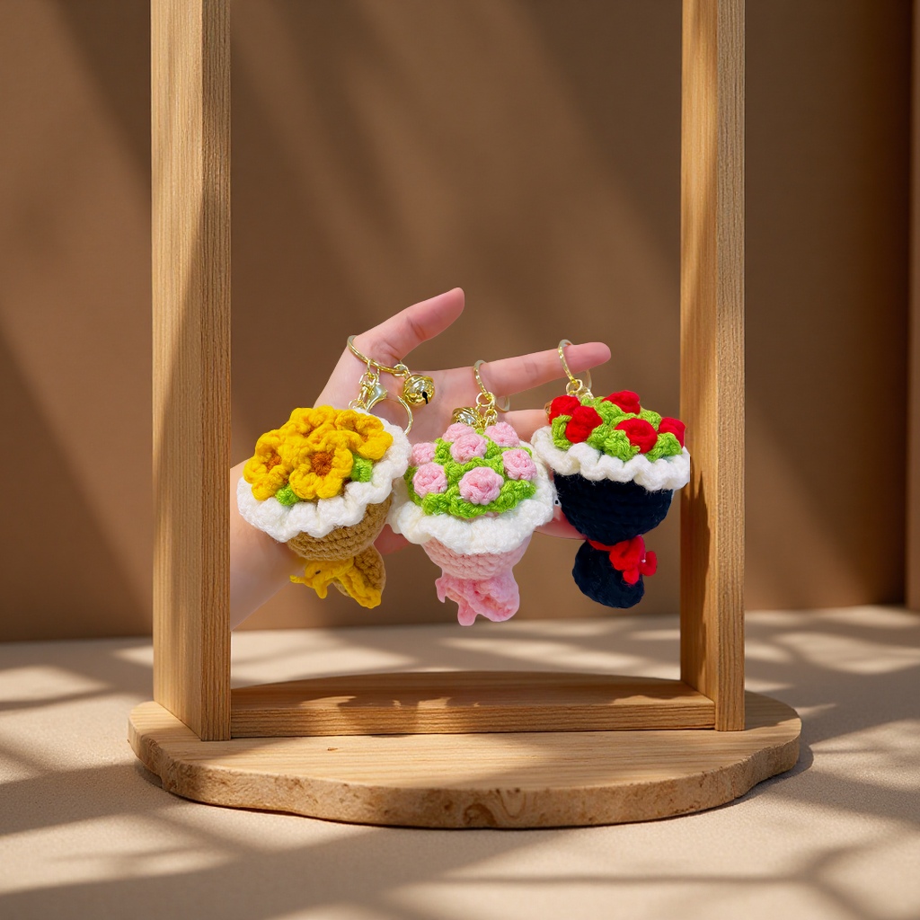 手工钩织成品diy小饰品钥匙扣挂件创意小礼品挂饰摆摊小商品批发