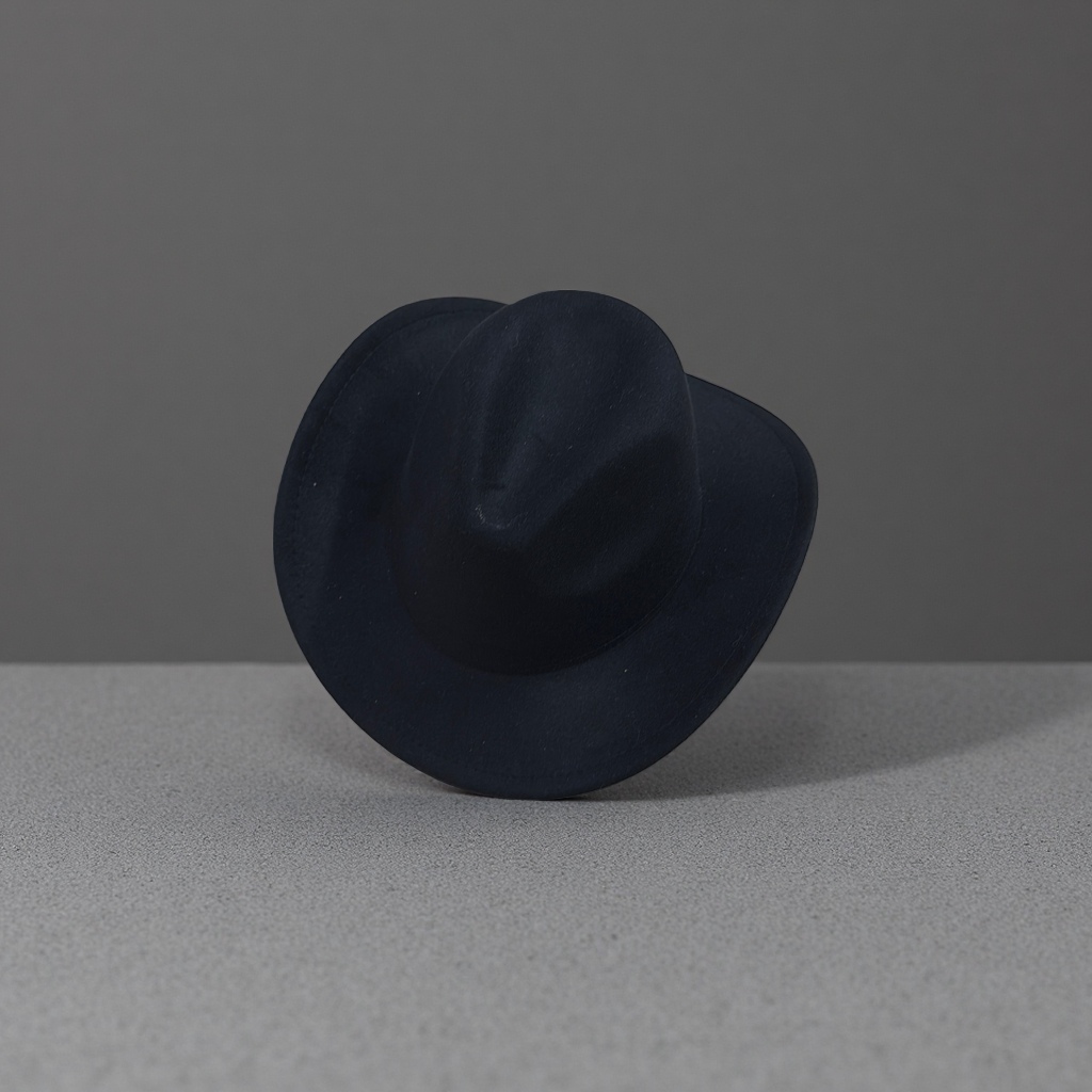 This fashionable and casual fisherman's hat is breathable, comfortable and UV-resistant, suitable for both men and women