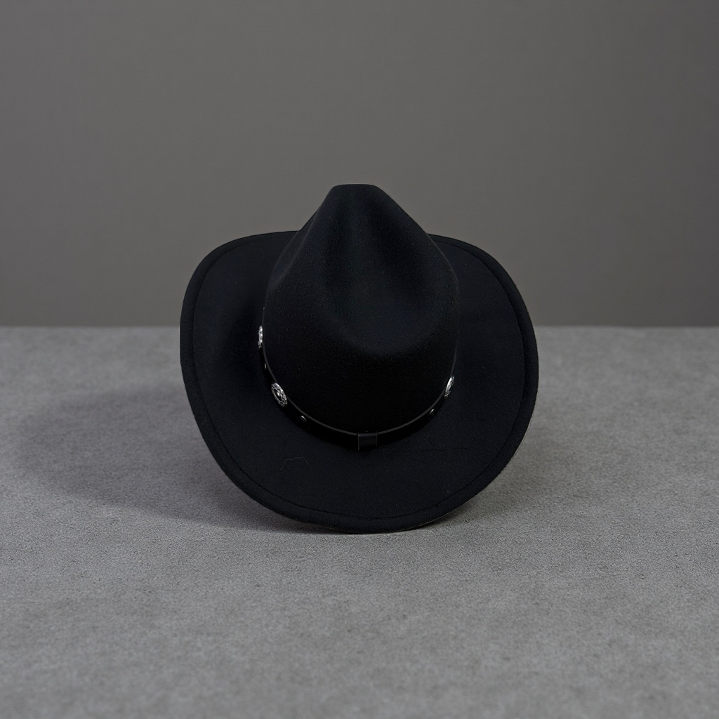 Jazz hat, a fashionable and casual classic and versatile hat suitable for both men and women. Hat export Application Scenario