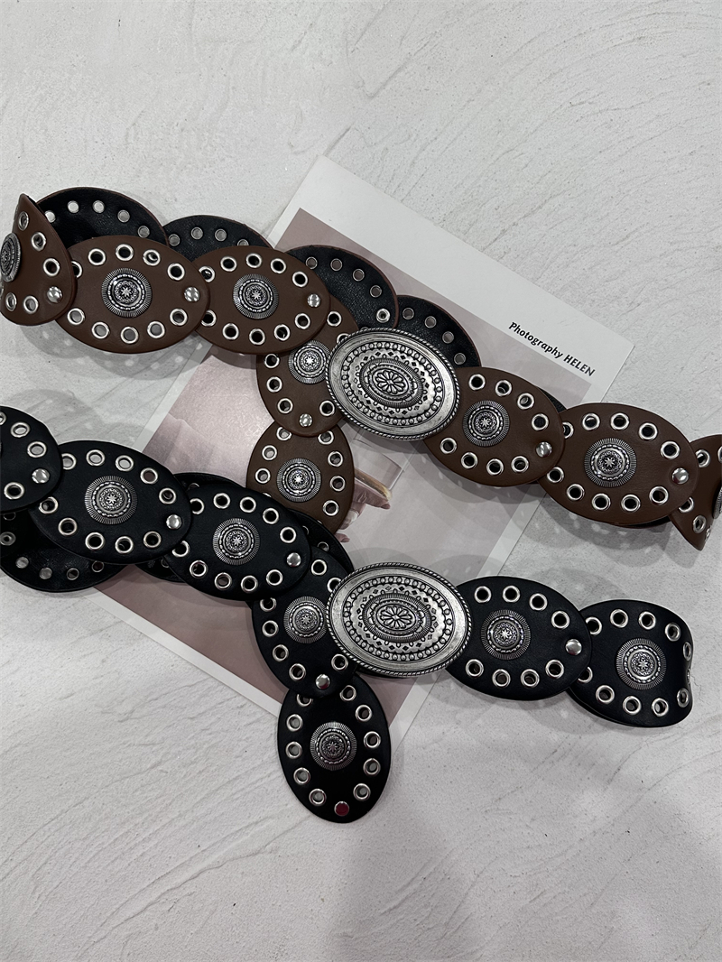 2025美式复古腰带女装饰圆盘柳钉拼接波西米亚穿搭皮带高级感腰封