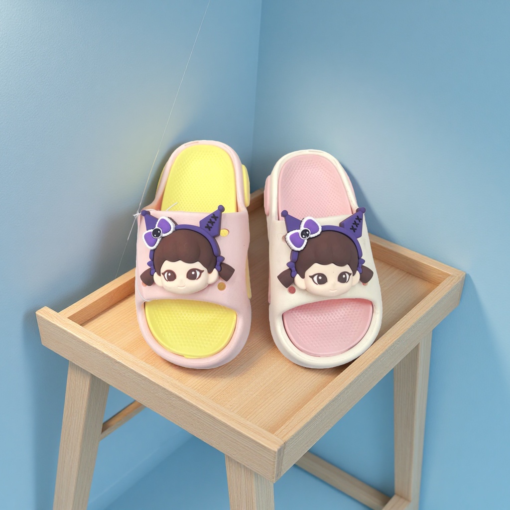 Little Bear cartoon Crocs, children's summer slippers, men's socks, children's shoes, baby shoes, 180g Specification image