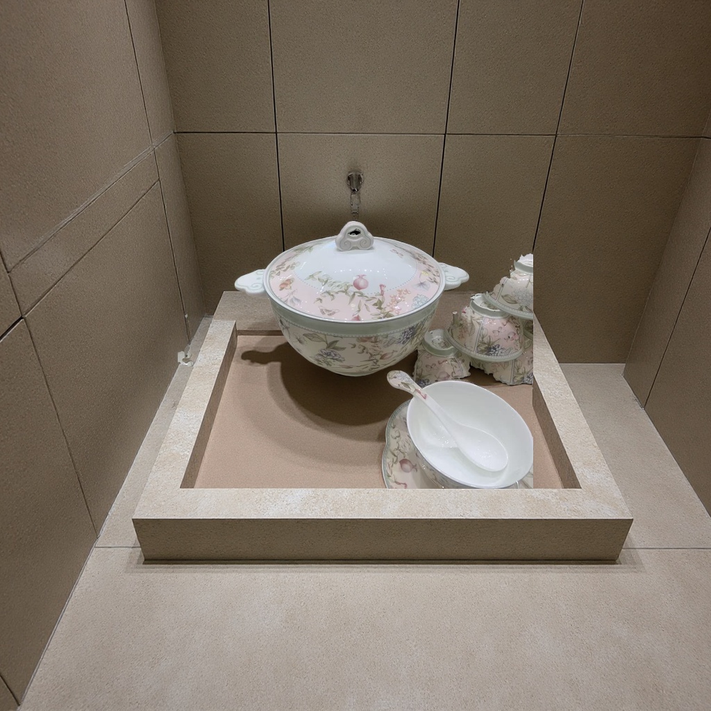 Spring's Promise 2026 Spring New Green and Pink Bone China Tableware Set Item Picture