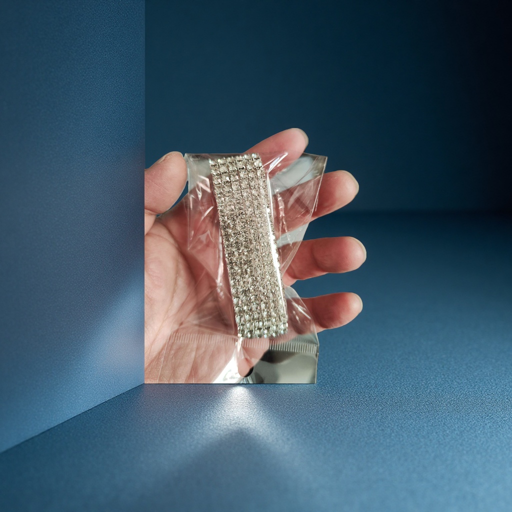 工厂直销，爪链水钻手链，多排弹力手链，闪亮亮的钻产品图