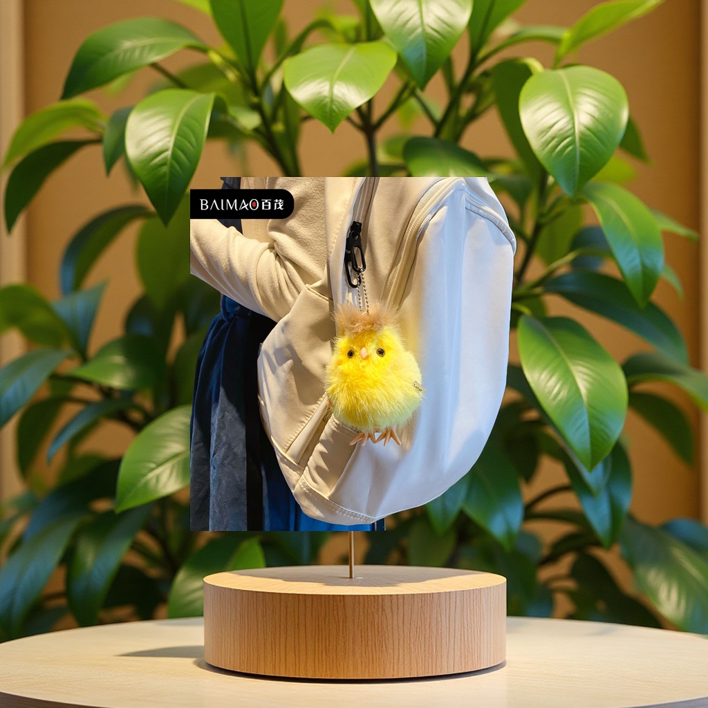 Plush bouncing spring bird simulation keychain pendant, cute doll parrot children's gift Application Scenario