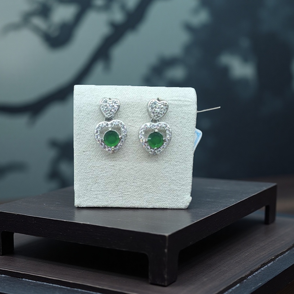 和田玉手饰实物图