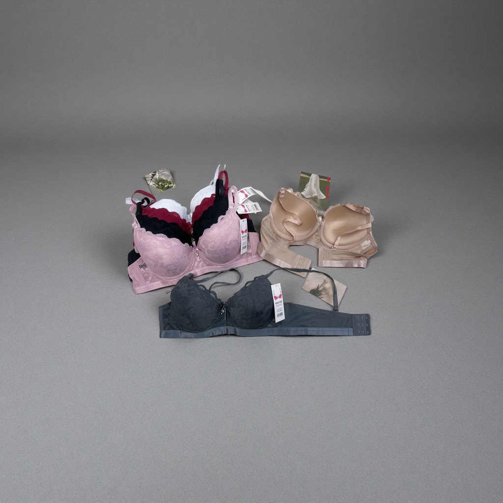 外贸B杯薄杯女士文胸整件花边下牙织带锦纶面料